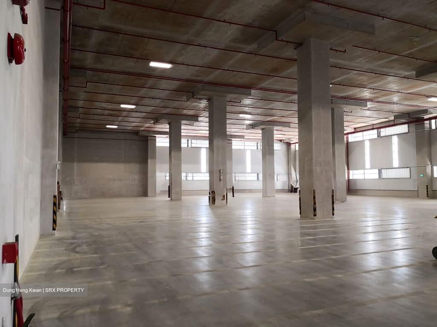 Tuas Avenue 5 (D22), Warehouse #544721301